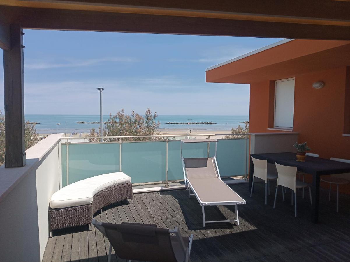 Villa A Mare سينِغاليا المظهر الخارجي الصورة